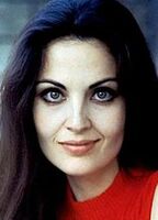 Ольга Карлатос