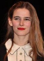 Полин Жакар