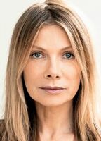 Урсула Карвен