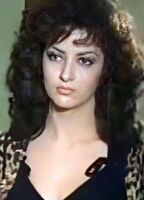 Надин Рошекс