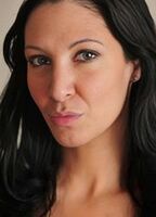 Анджелина Ли