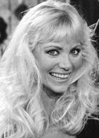 Анджела Амес