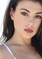 Лиза Робертс