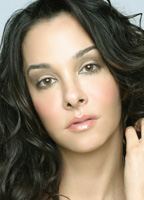 Даниэла Амавия