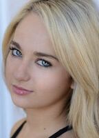 Скайлер Джой