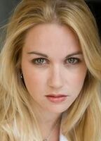 Николь Рэйберн