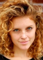 Мария Трэвис