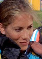 Максин Банс