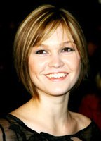 Джулия Стайлз