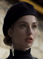 Мари Коломб