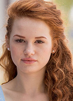 Мэделин Петш