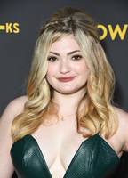 Алексис Рейч