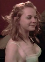 Энн Петерсен