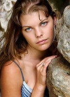 Рут Рейнольдс