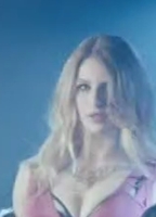 Патрисия Долл