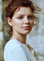 Хлоя Ливайн