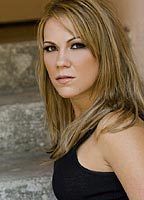 Кристал Дэвис