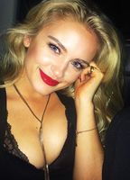 Алисия Агнесон