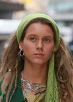 Мануэла Вельес