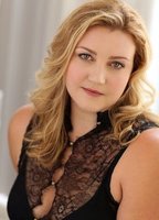 Мередит Холцман