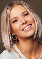 Ариана Мадикс