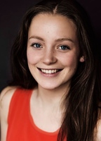 Амалия Хольм