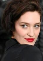 Тесс Хобрич