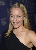 Паула Весала