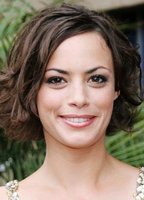 Беренис Бежо