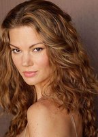 Стефани Клеф