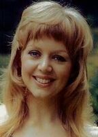 Кэрол Хоукинс