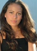 Джеки Киньонес