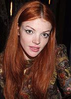 Николь Лалиберт