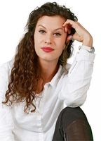 Мари Малкова