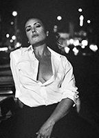 Астрид Овальес