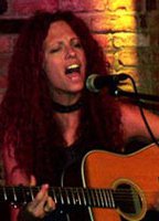 Аманда Крават