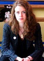 Алиса Двиер