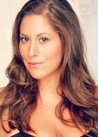 Карина Джанкер