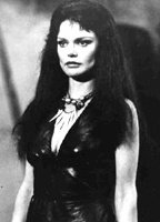 Элизабет Брукс