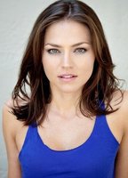 Триесте Келли Данн