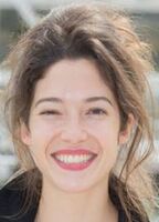 Нора Леэмбре