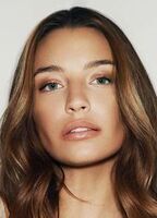 Юлия Венява