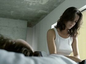 Наталия Авелон голая – Финишная черта (2011) #3