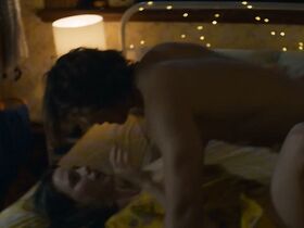 Лили Салливан секси – Девушка грёз (2020) #11