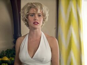 Лили Салливан секси – Девушка грёз (2020) #8