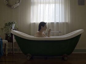 Кендал Нагорка голая – Из тени (2017) #12