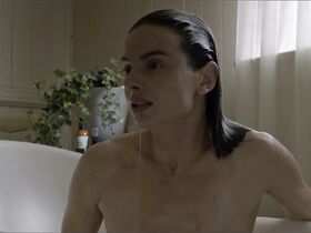 Кендал Нагорка голая – Из тени (2017) #16