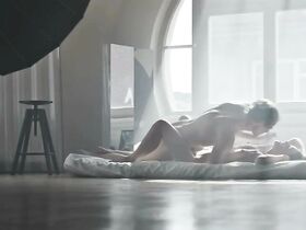 Кристина Малерова голая – Poslouchej (2019)