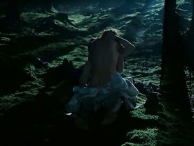 Сюзанна Вольф голая – Hedda (2016) #5