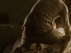 Ирена Эсколар секси – В волчьей шкуре (2017) #4